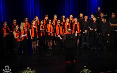 ÉGI SZÓLAMOK AZ URÁNIÁBAN