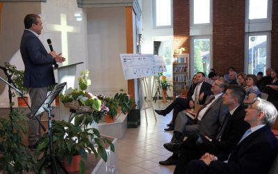 JUBILEUMOT ÜNNEPELT A MAGYAR PÜNKÖSDI EGYHÁZ KECELI GYÜLEKEZETE