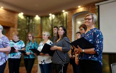 Ünnepélyes megnyitó az Idősek hónapja alkalmából Kadarkúton